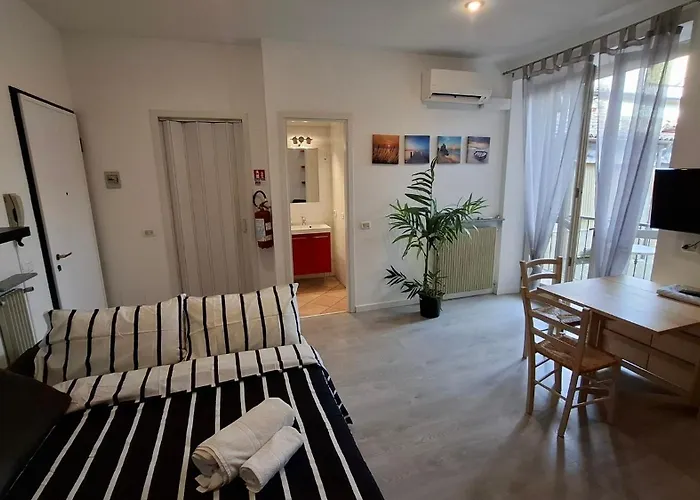 Διαμέρισμα Guesthost - Res Gioia *